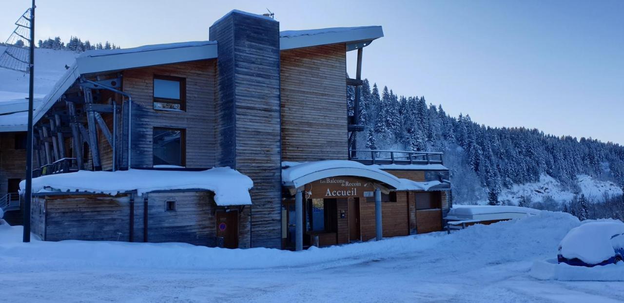 Les Balcons De Recoin - Chamrousse Aparthotel Kültér fotó